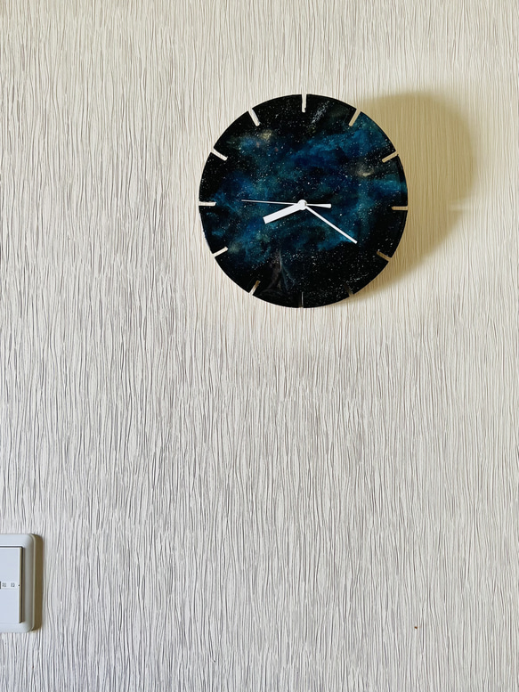 ギャラクシーアート掛け時計　世界に一つだけのアート　レジンアート　エポキシ樹脂　宇宙　 5枚目の画像