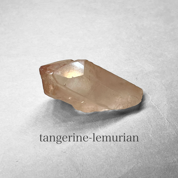 tangerine lemurian crystal / タンジェリンレムリアン水晶 11：タントリックツイン 1枚目の画像