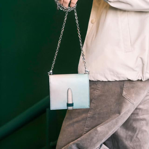 ショルダー付き 二つ折り財布 お財布ショルダー 二つ折り財布