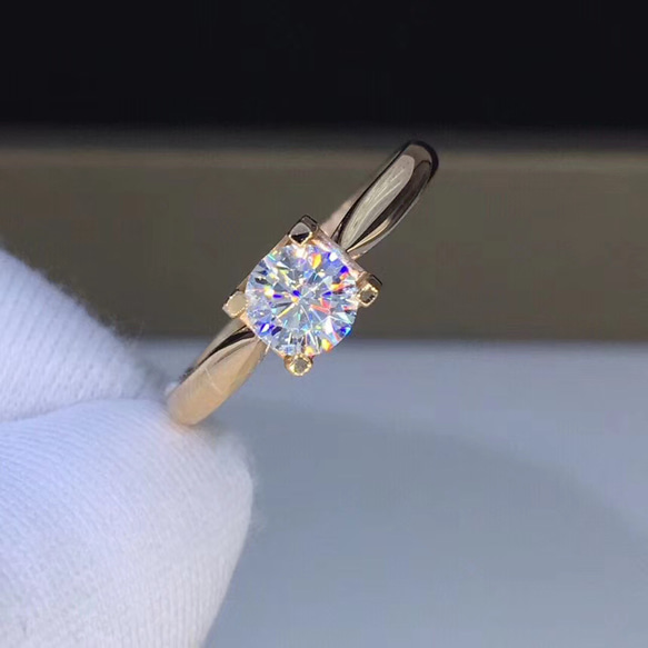 0.5カラット】輝く モアサナイト ダイヤモンド リング K18PG 目覚め 