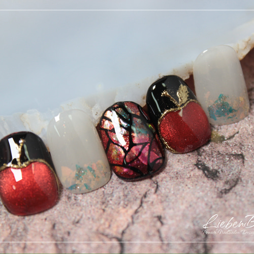 毒林檎＊Li ネイルチップ（つけ爪） LiebenBirne 通販 16569158