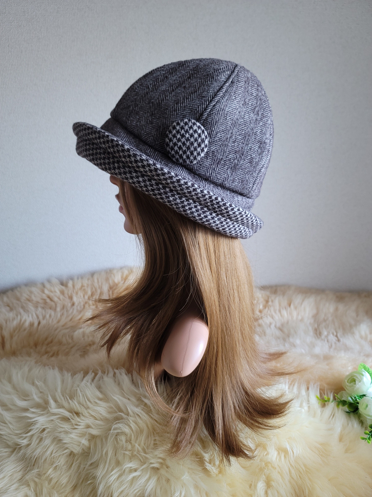 three. premium★フィットhat★しっかりウール★ヘリンボーン　ツイード★