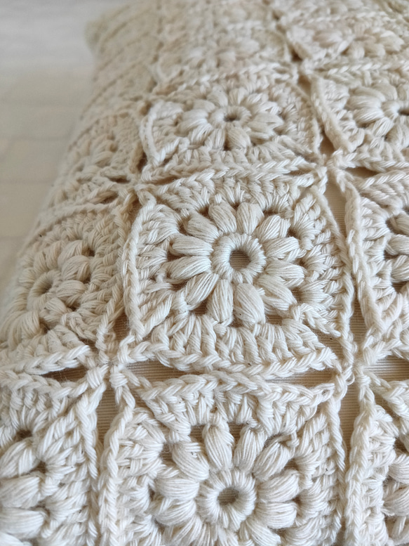 ふっくらお花モチーフのクッションカバー 人気・おすすめ｜使いやすい・旅行におすすめ 品質保証 全国発送 日本国内発送・最短翌日お届け