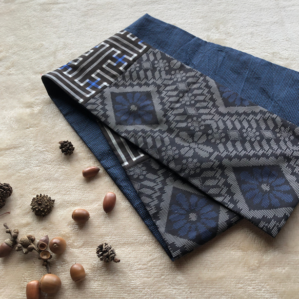 アンティーク大島紬のパッチワークストール　リバーシブル　青グレー　ギフトに　着物リメイク 2枚目の画像