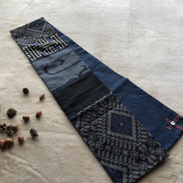 アンティーク大島紬のパッチワークストール　リバーシブル　青グレー　ギフトに　着物リメイク 4枚目の画像