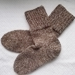 25～26㎝くらいの方用 厚手の手編み靴下 ウール100％ 毛糸を約230g