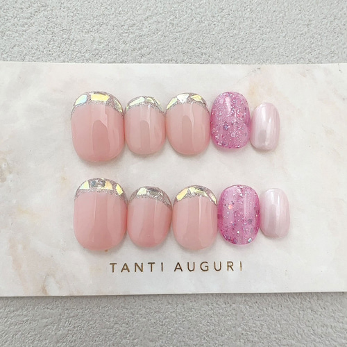 ガラスフレンチ ショート ネイルチップ ピンク色 短め 小さめ 結婚式