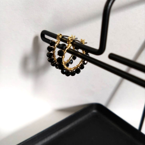 天然石ブラックトルマリンのフープピアス ピアス（フープ） minamirin 