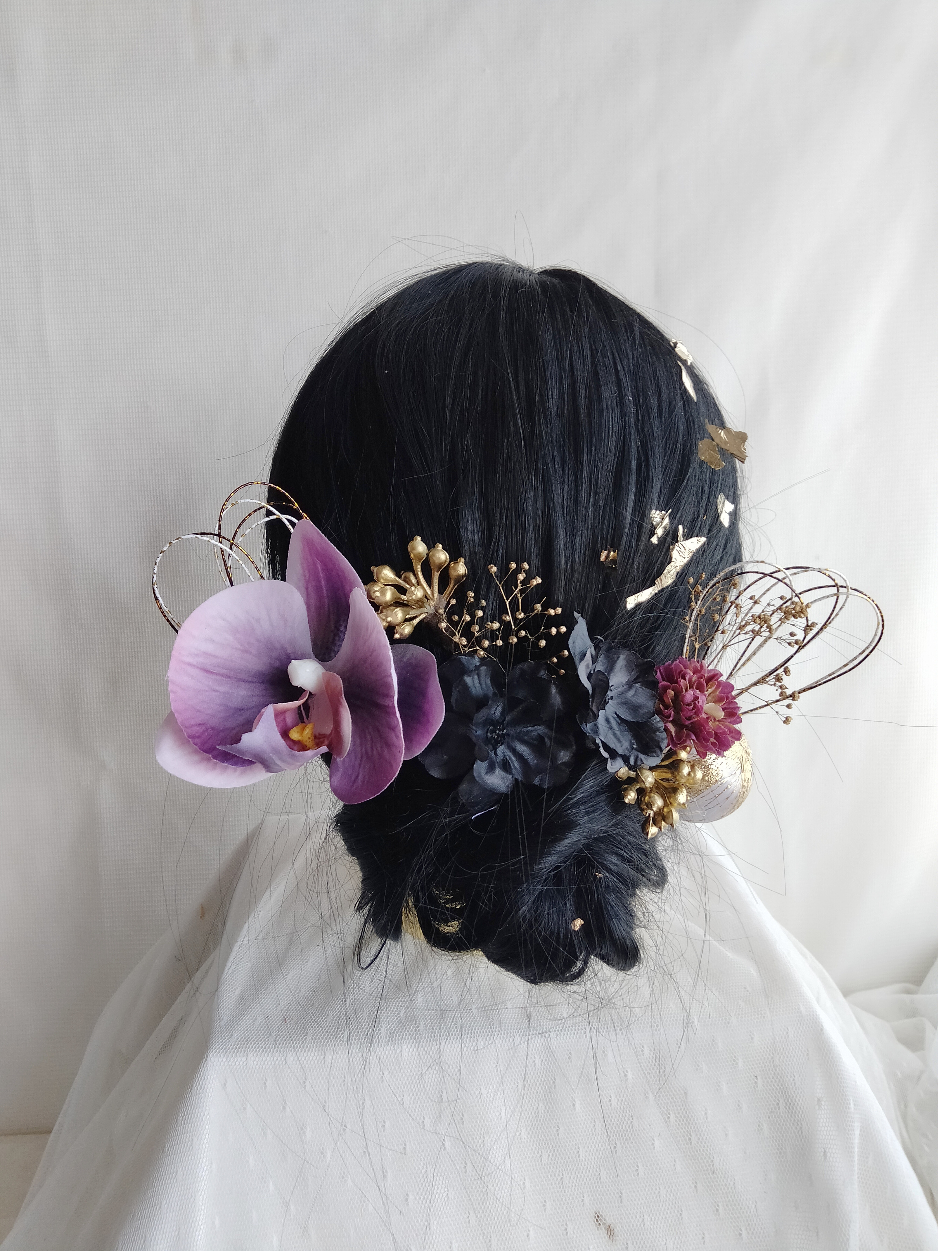 胡蝶蘭の成人式髪飾り　卒業式髪飾り　結婚式髪飾り　黒桜　色打掛　水引アレンジ　ヴィンテージ振袖　古典柄　成人式ヘア