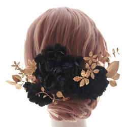 髪飾り　薔薇　黒　ゴールド　芍薬　ブラックローズ　結婚式　ウェディング　成人式　ブライダル　ヘアアクセ　ヘッドドレス　 1枚目の画像
