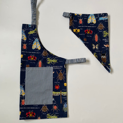 昆虫柄☆こどもエプロン100〜110サイズ、三角巾、巾着の3点セット 2枚目の画像