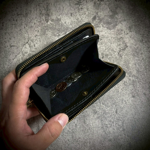 総手縫い ラウンドジップ ミドルウォレット 本革 牛革 ブラック 黒 経年変化を楽しむ 総手縫い ミドルウォレット 大容量 本革 牛革 革財布