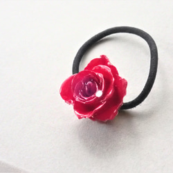 Rosemellia　玫瑰永生花✕施華洛世奇　樹脂加工髮圈　❊空郵台灣5-7天 第5張的照片