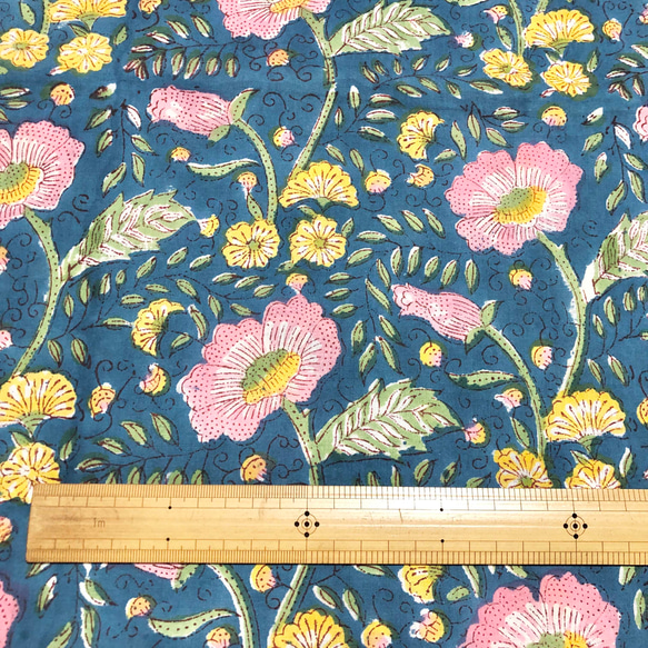 【50cm單位】藍粉黃花印度手工塊印花布料棉質 第6張的照片