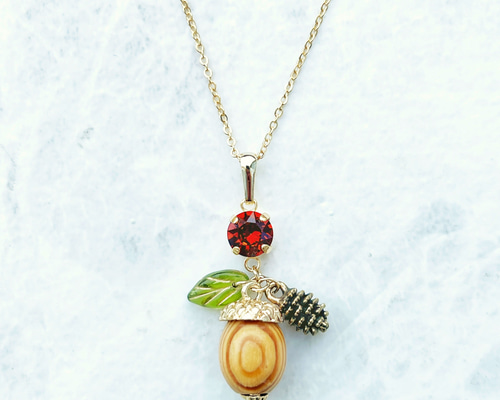 どんぐりさん専用　ネックレス&トップ　セット 再販×1 葉っぱがゆらゆら どんぐり 松ぼっくり ネックレス ネックレス