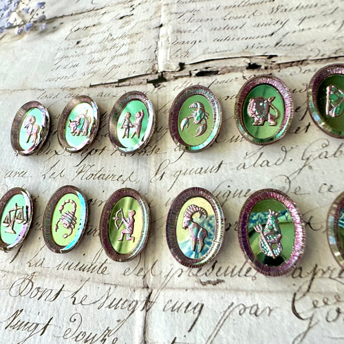 1個 1970s ドイツ 18×13mm ヴィンテージガラス オーバル 十二