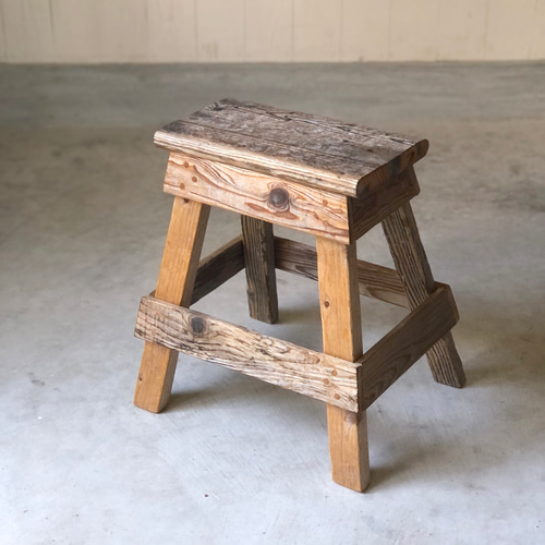 流木のスツール 椅子（チェアー）・スツール Beach Craft 通販｜Creema ...