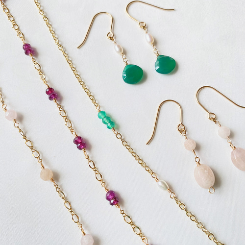 専用❣️グリーンオニキス×マザオパ×水晶のカービング＆オパールの