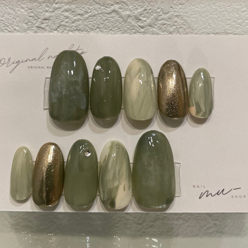 グリーンニュアンス ネイルチップ ネイルチップ(深みグリーン ニュアンスネイル) ネイルチップ（つけ爪