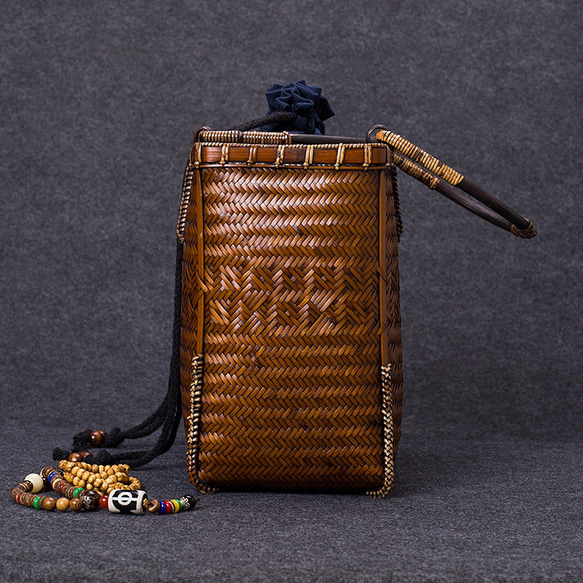 竹かご鞄 大 ハンドバッグ 買い物かご大 竹かご かごバッグ バスケットかご 竹製品 レトロ 茶道茶セット収納袋 和風 パラコード編みワンハンドル・かごバック・ミズイロ RI2557092914(19400円)