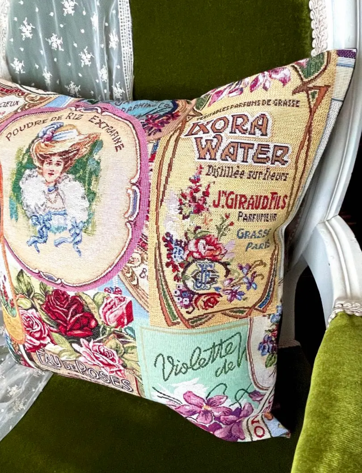 ゴブラン織り クッション アンティーク調 フランス ベルギー ARTdeLYSフランス製ゴブラン織クッション/クロックラビット