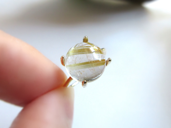 10 毫米美麗的“金發晶石英”凸圓面戒指 第8張的照片