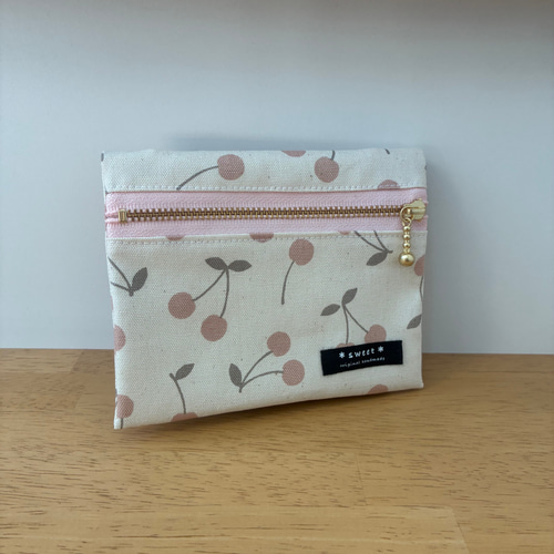 移動ポケット☆フタにファスナー付き☆ハンドメイド☆女の子☆男の子