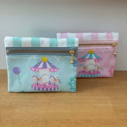 フリル移動ポケット☆フタにファスナー移動ポケット☆ハンドメイド