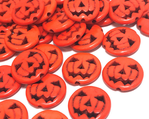 ☆34❤️ ハロウィン　パンプキン　カボチャ　星　染めビーズ　ピアス　イヤリング ☆ハ❤️ ハロウィン パンプキン カボチャ 星 染めビーズ ピアス