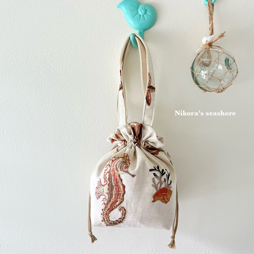 巾着バッグ 27×25×12cm シーホース刺繍 シェル 巾着バッグ