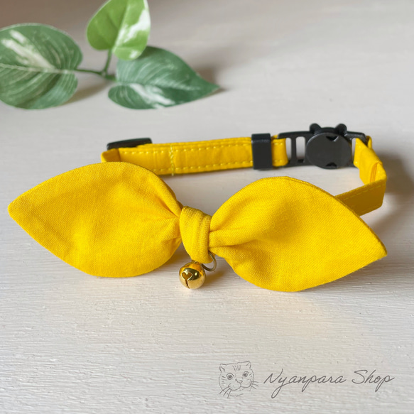 黄色いシンプルなスカーフ首輪結びリボン 猫首輪 1枚目の画像