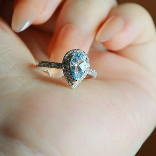 天然ダイヤモンド付きアクアマリンリングk18