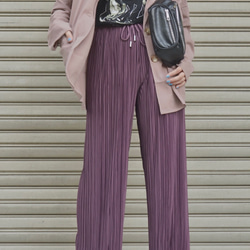 Shiny Pleats Wide Pants (dark purple) ロングパンツボルドー 赤紫 カジュアル 1枚目の画像