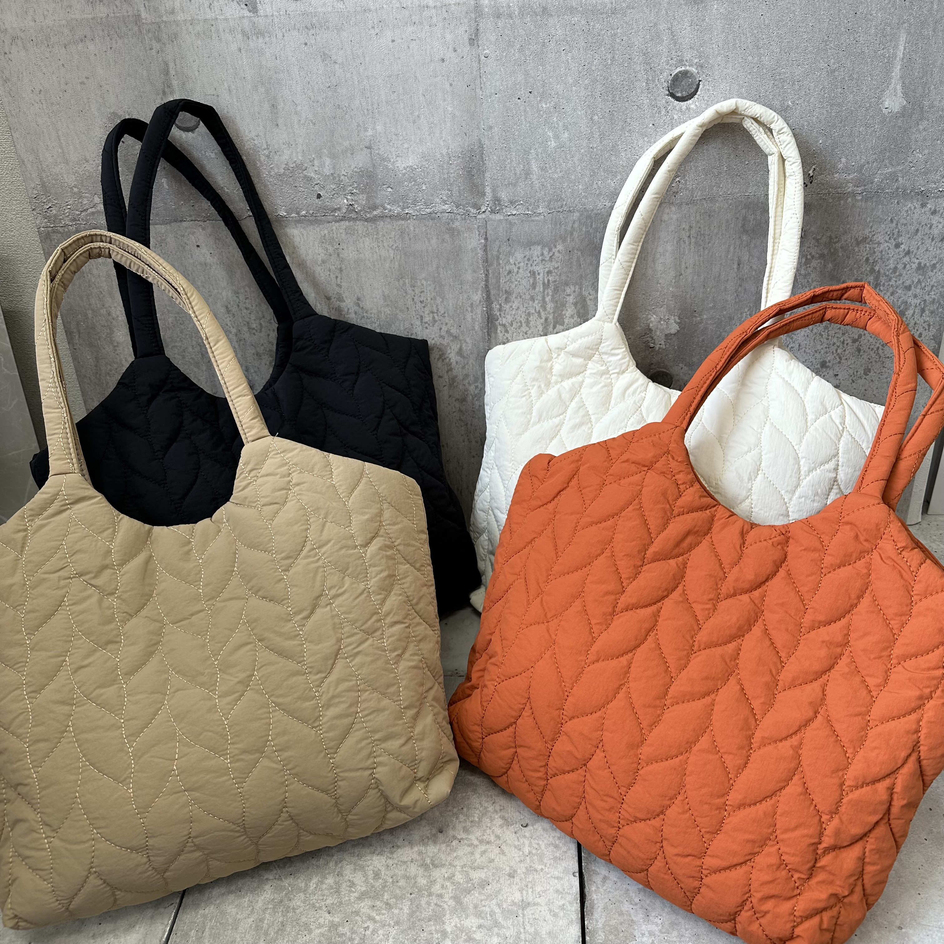 専用　1654 キルトシリーズ、1219トートバッグ　2点 coen ロゴ刺繍キルトトートバッグ - ファッション通販 MAGASEEK