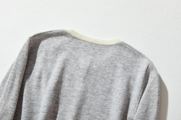 ★即納★上質ウールで大人カジュアル　メリノウール100％カーディガン　配色 230917-1 8枚目の画像