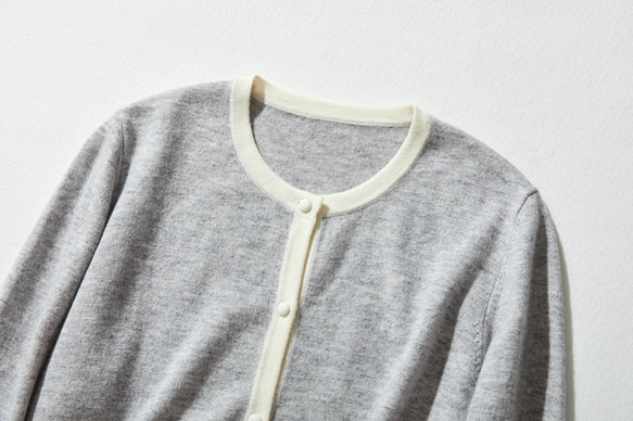 ★即納★上質ウールで大人カジュアル　メリノウール100％カーディガン　配色 230917-1 2枚目の画像