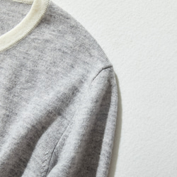 ★即納★上質ウールで大人カジュアル　メリノウール100％カーディガン　配色 230917-1 3枚目の画像