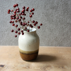 掛分け花瓶（白茶/小） 1枚目の画像
