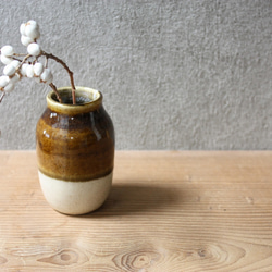 掛分け花瓶（茶白/小） 1枚目の画像