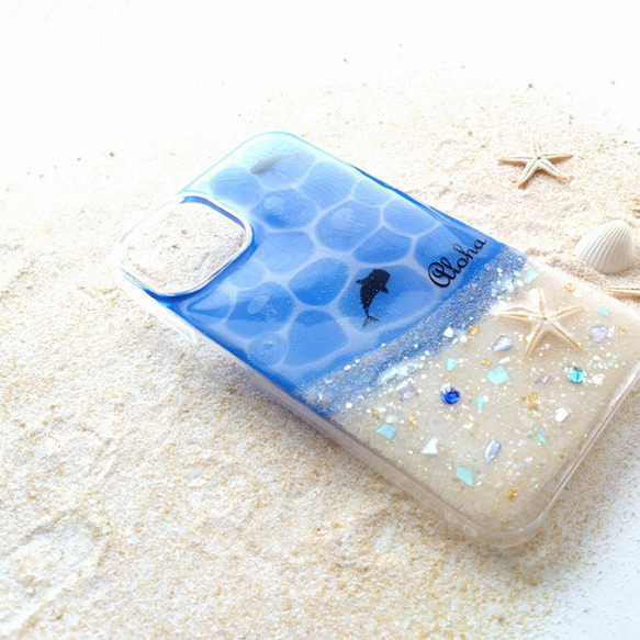 ウルトラマリンの海とジンベエザメとクラゲ❤iphoneケース  iphone13　iphone14 5枚目の画像