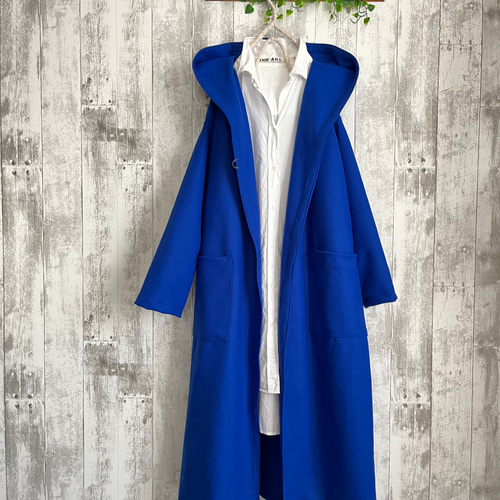 圧縮ウールニット綺麗ブルー色フードロングコート コート Kym couleur