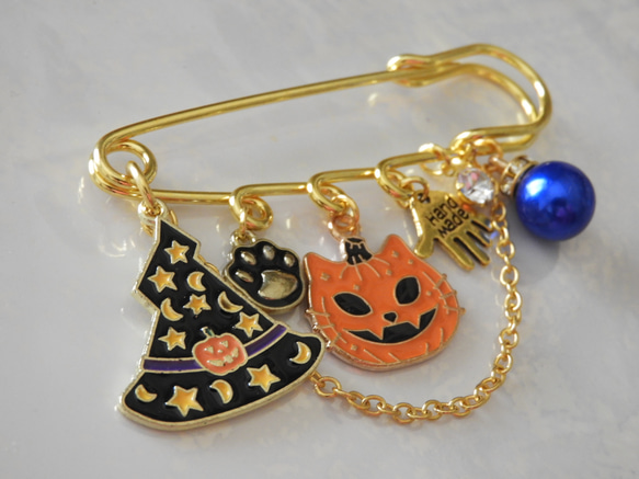 ＊送料無料＊チャリティー★Happy Halloween☆彡 オバケかぼちゃキャットさんのブローチピン　＊ハロウィン 11枚目の画像