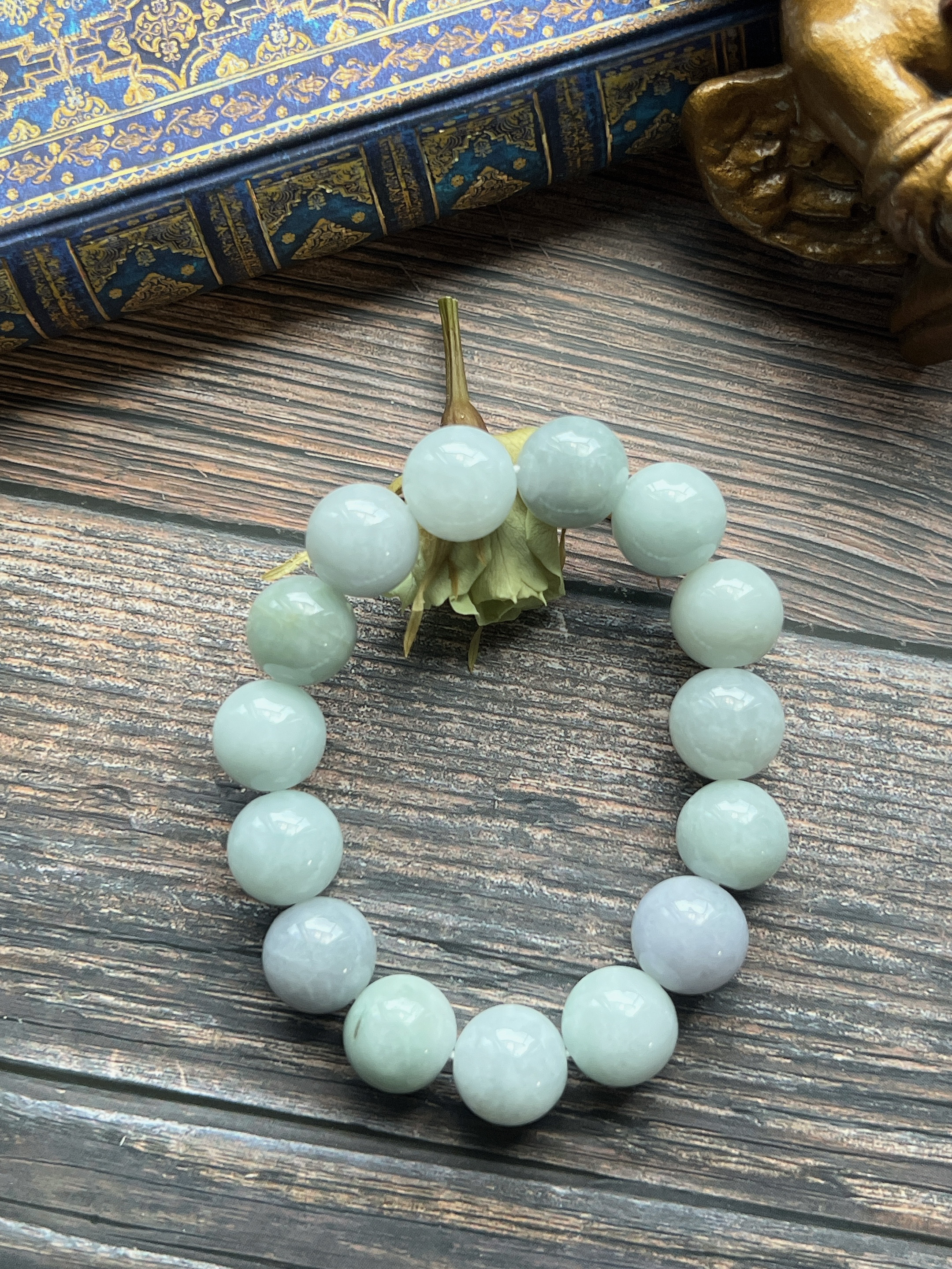 バングル　翡翠　ミャンマーのジェダイト ミャンマー翡翠バングル 57.4mm ジェードtypeA