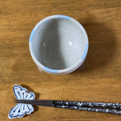 淡い水玉模様の小さなご飯茶碗 6枚目の画像