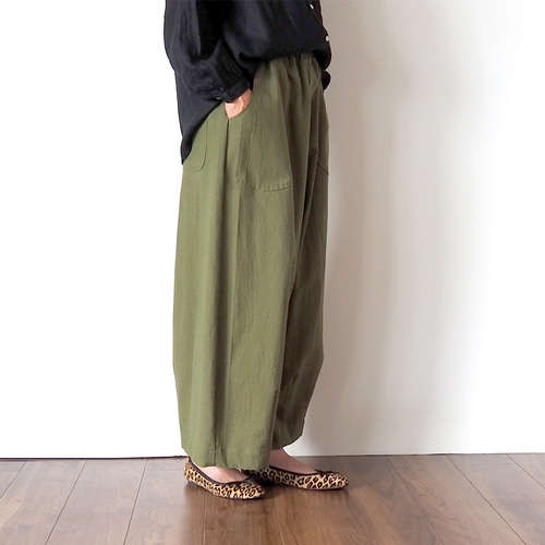 綿麻 バルーンパンツ （カーキ） キュロット・ワイドパンツ