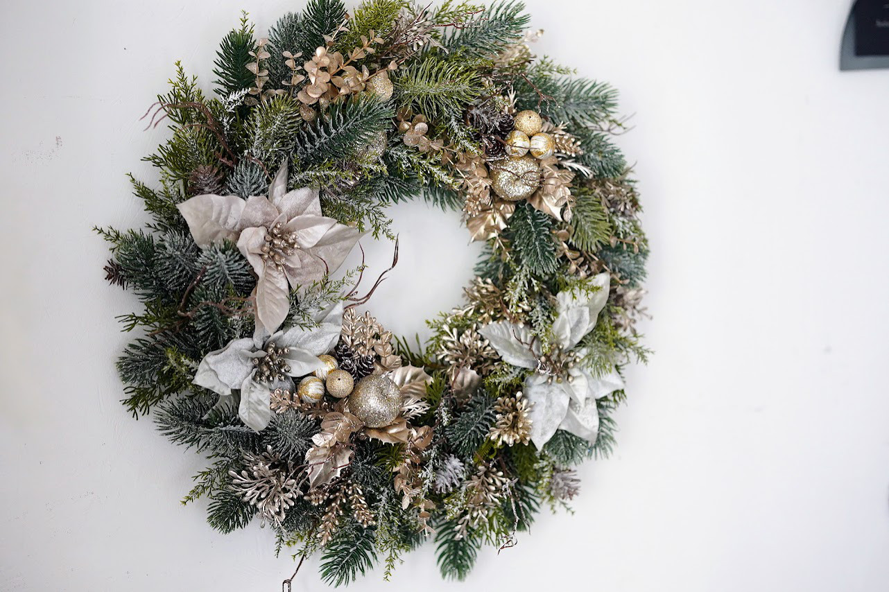 大人のゴールドクリスマスリース ミニ 再販】クリスマスリース2023 シャンパンゴールド 大人っぽく上品