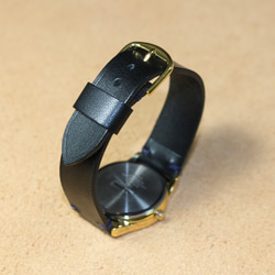 [ CITIZEN/Falconリメイク腕時計 ]　革：栃木レザー、オイルプルアップ・ブラック　糸：フランス産リネン糸 2枚目の画像