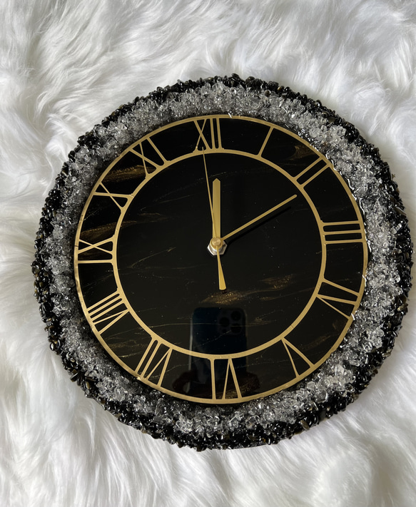 BLACK &GOLD 壁掛け時計 天然石たっぷり レジンアート 記念日ギフト