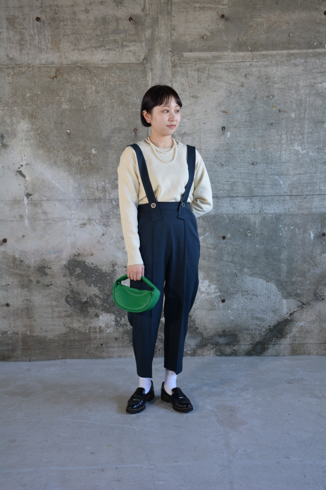 小柄さん向け　サスペンダー付きテーパードパンツ　navy（short丈）受注受付中です☺︎