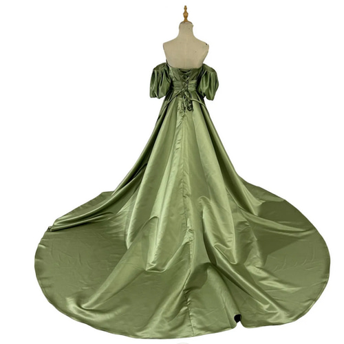 即納！派手な パーティードレス グリーン ベアトップ 光沢サテン 2次会  